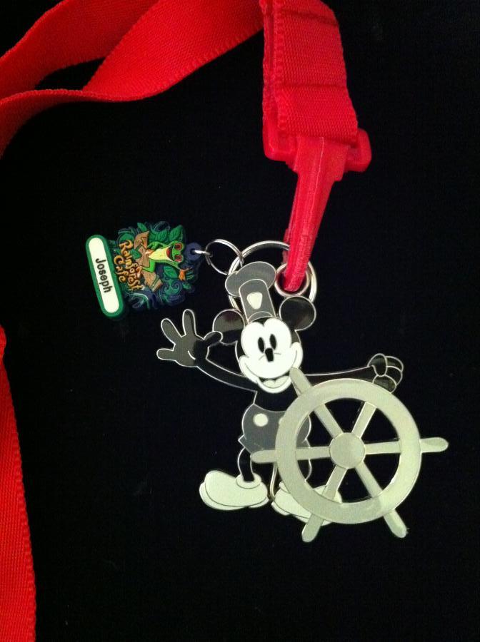 Disney Pin Trading - Getting Started - Living a Disney LifeLiving