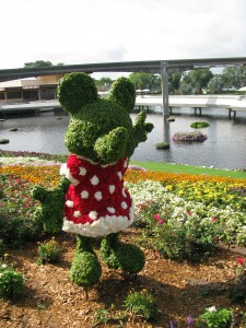 Minnie Mouse Topiary