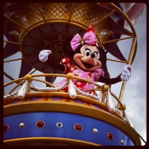 Minne Mouse in the Festival of Fantasy Parade