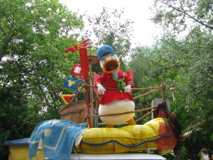 Donald in Mickey's Jammin Jungle Parade