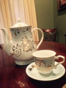 RM-Cinderella-Tea-Set