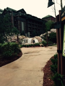 RM-Wilderness-Lodge-Waterfall