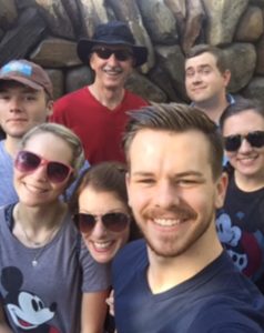 magic-kingdom-selfie